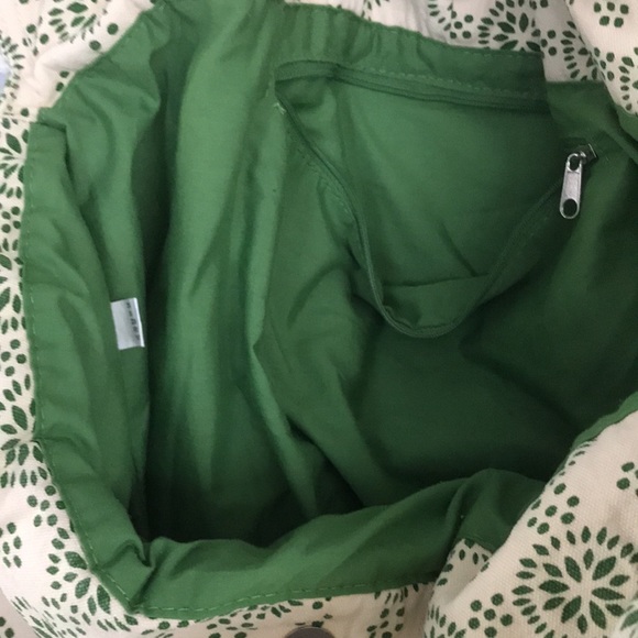 Canvas polka dot green and cream tote purse - Picture 4 of 7